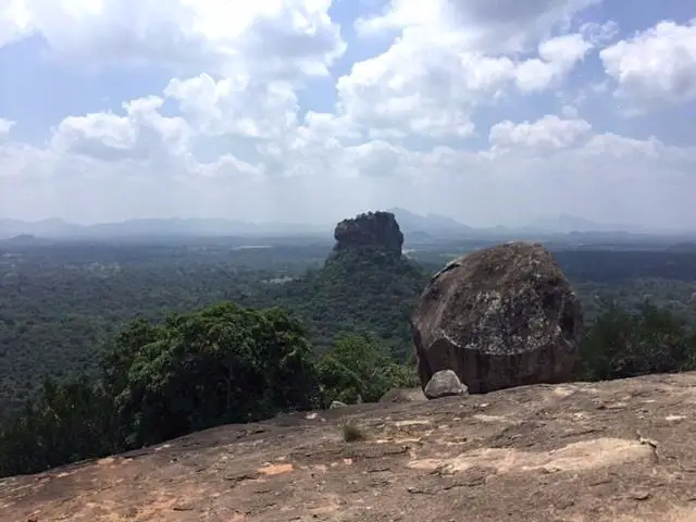 Pidurangala Sigiriya Sri Lanka