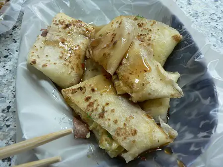 Taiwan bacon egg crepe