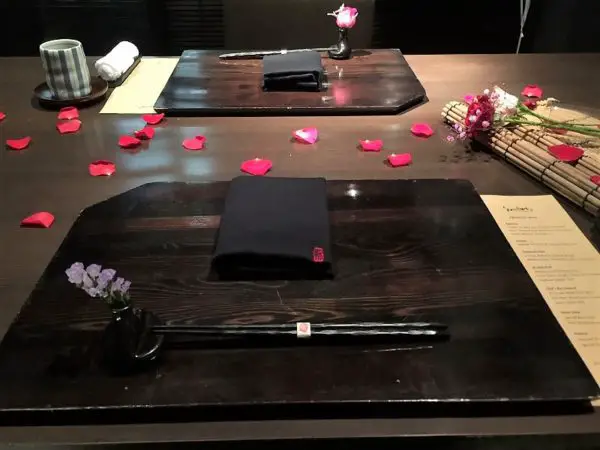 Shintori romantic table arrangement