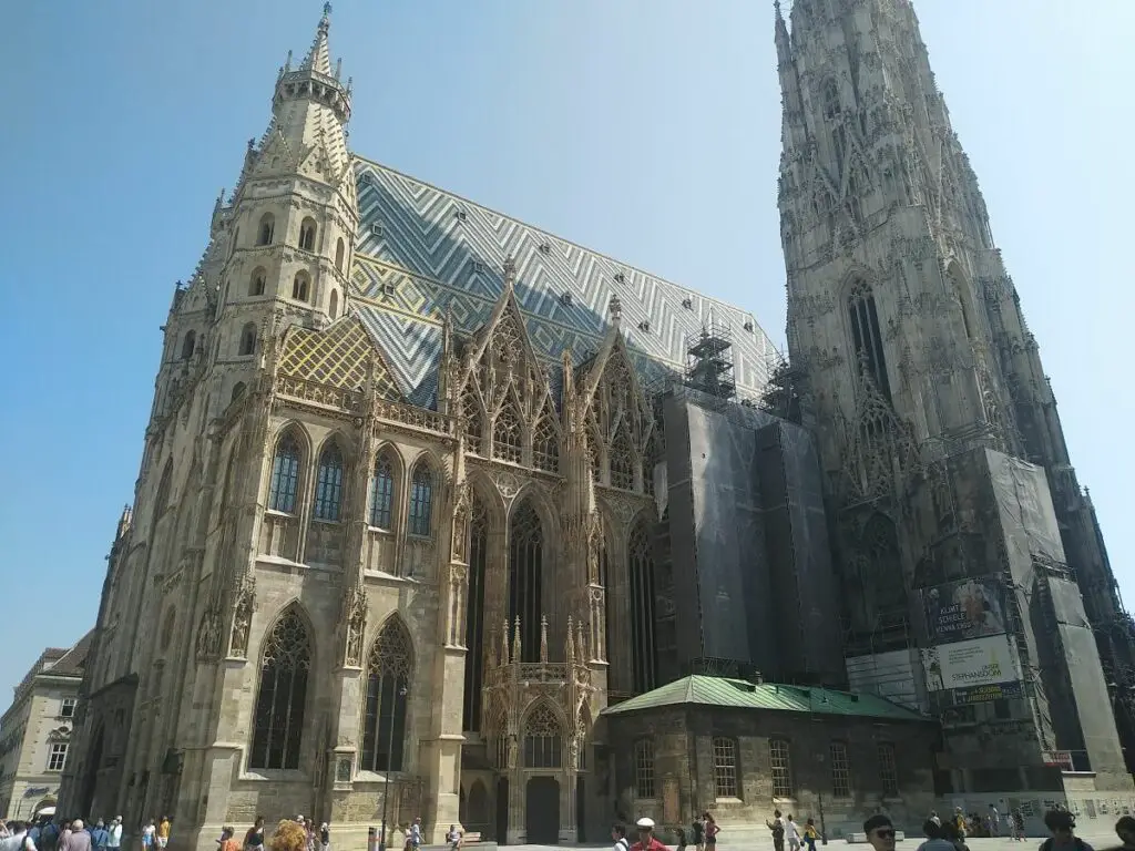 Building view of St. Stephan's Cathedral in Vienna, Austria
